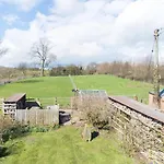 3 Bed In Oc-hh057 Harrogate