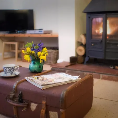 3 Bed In Oc-hh057 Harrogate